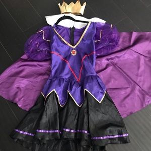 Evil Queen dress!